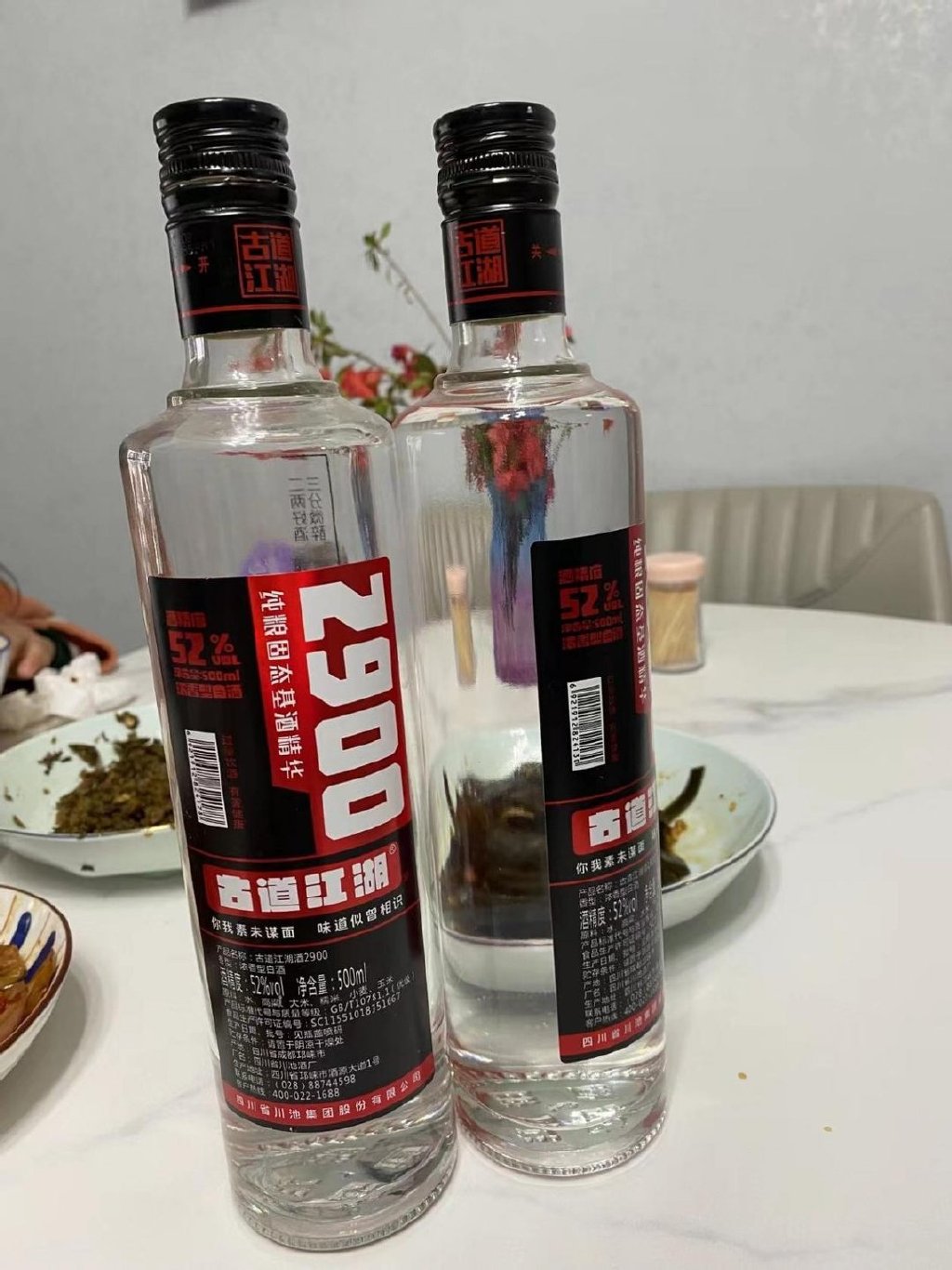 真正的粮食酒一斤多少钱？酒厂员工告诉你真实价格，便宜吗？